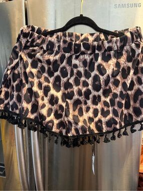 Leopard Print Tassel Hem Skort in Black & Brown